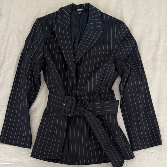 Express Jackets & Blazers - Express Women's navy Pinstripe Blazer